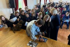 Messenger_creation_BAC468BD-7516-4FF2-9463-944870CBB9A2