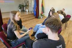 21c0417d-d3b3-43cc-861a-4b7730e3ced8